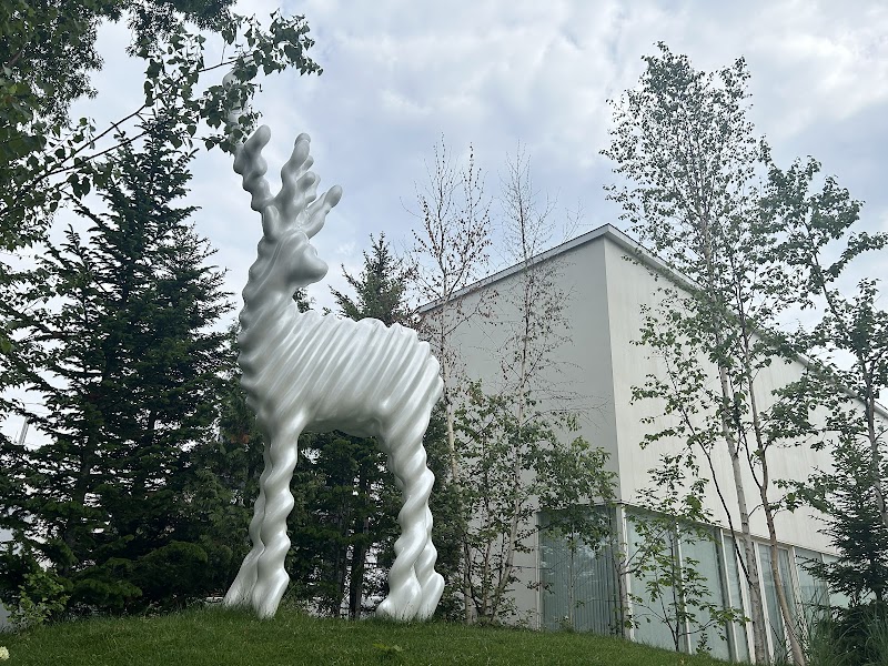 J Art Foundation
